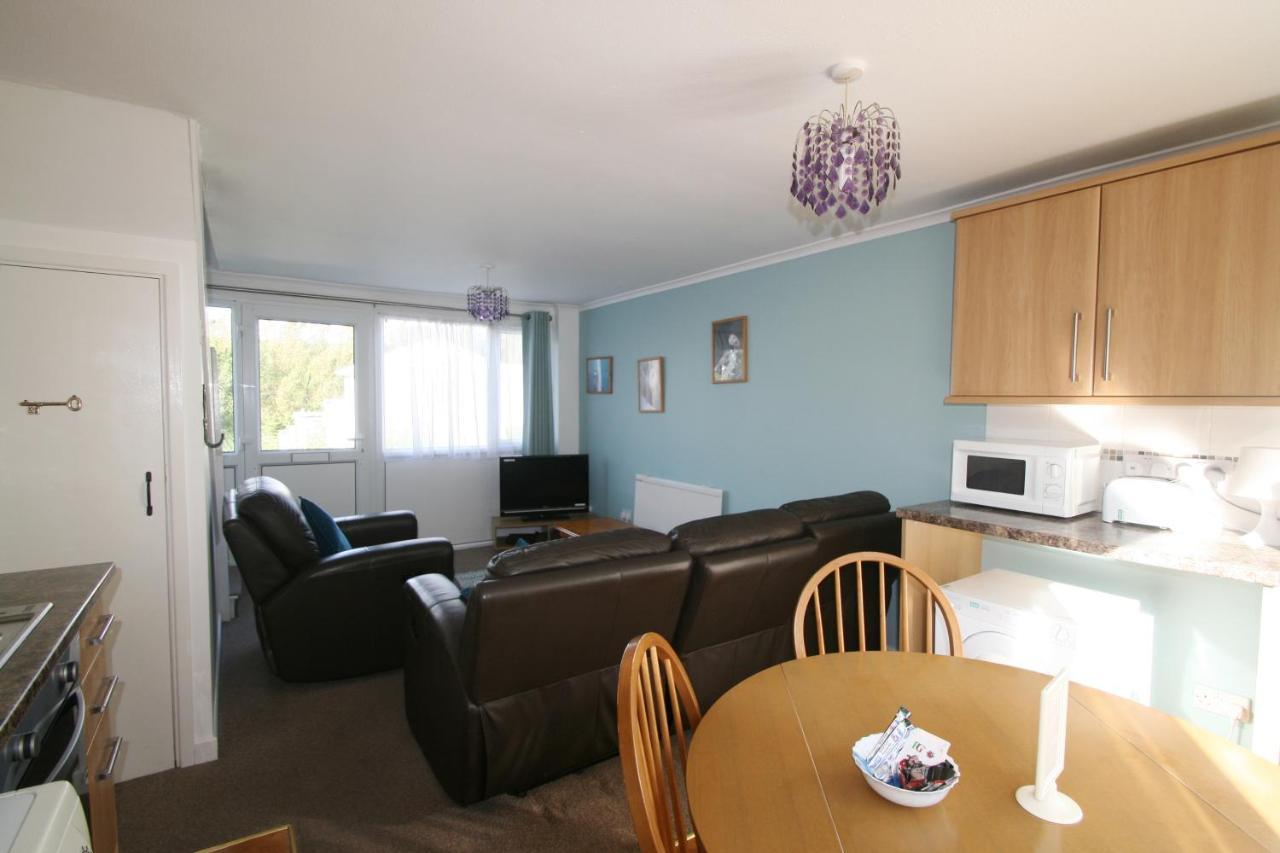 Freshwater Bay Holiday Cottages Pembroke Extérieur photo