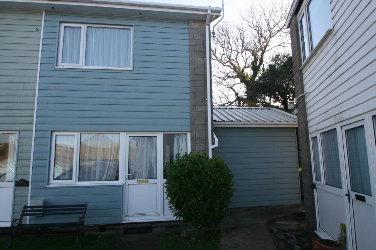 Freshwater Bay Holiday Cottages Pembroke Extérieur photo