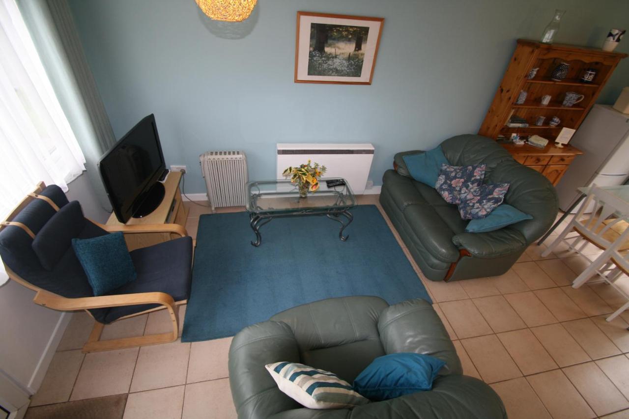 Freshwater Bay Holiday Cottages Pembroke Extérieur photo