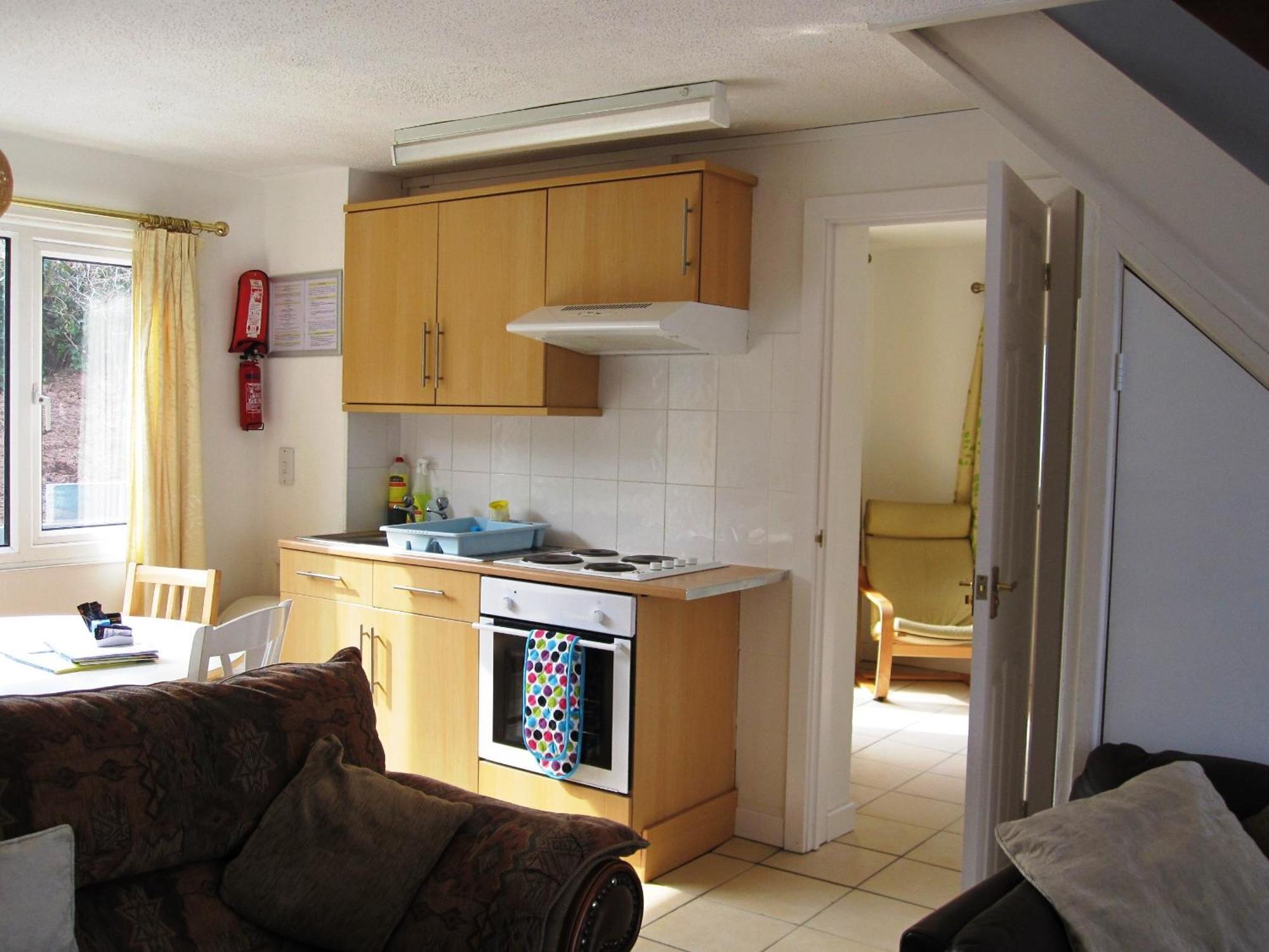 Freshwater Bay Holiday Cottages Pembroke Chambre photo