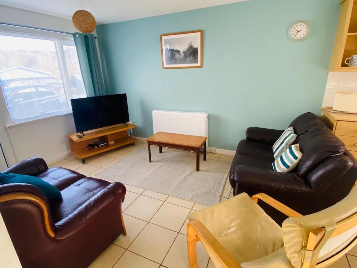 Freshwater Bay Holiday Cottages Pembroke Extérieur photo