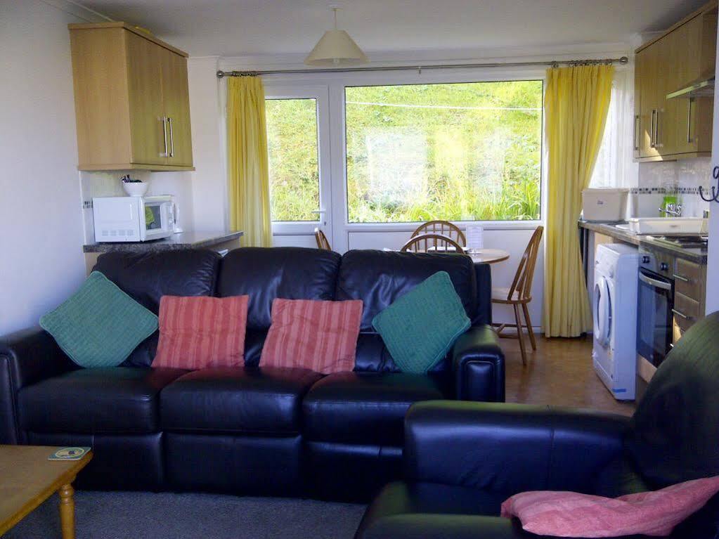 Freshwater Bay Holiday Cottages Pembroke Extérieur photo